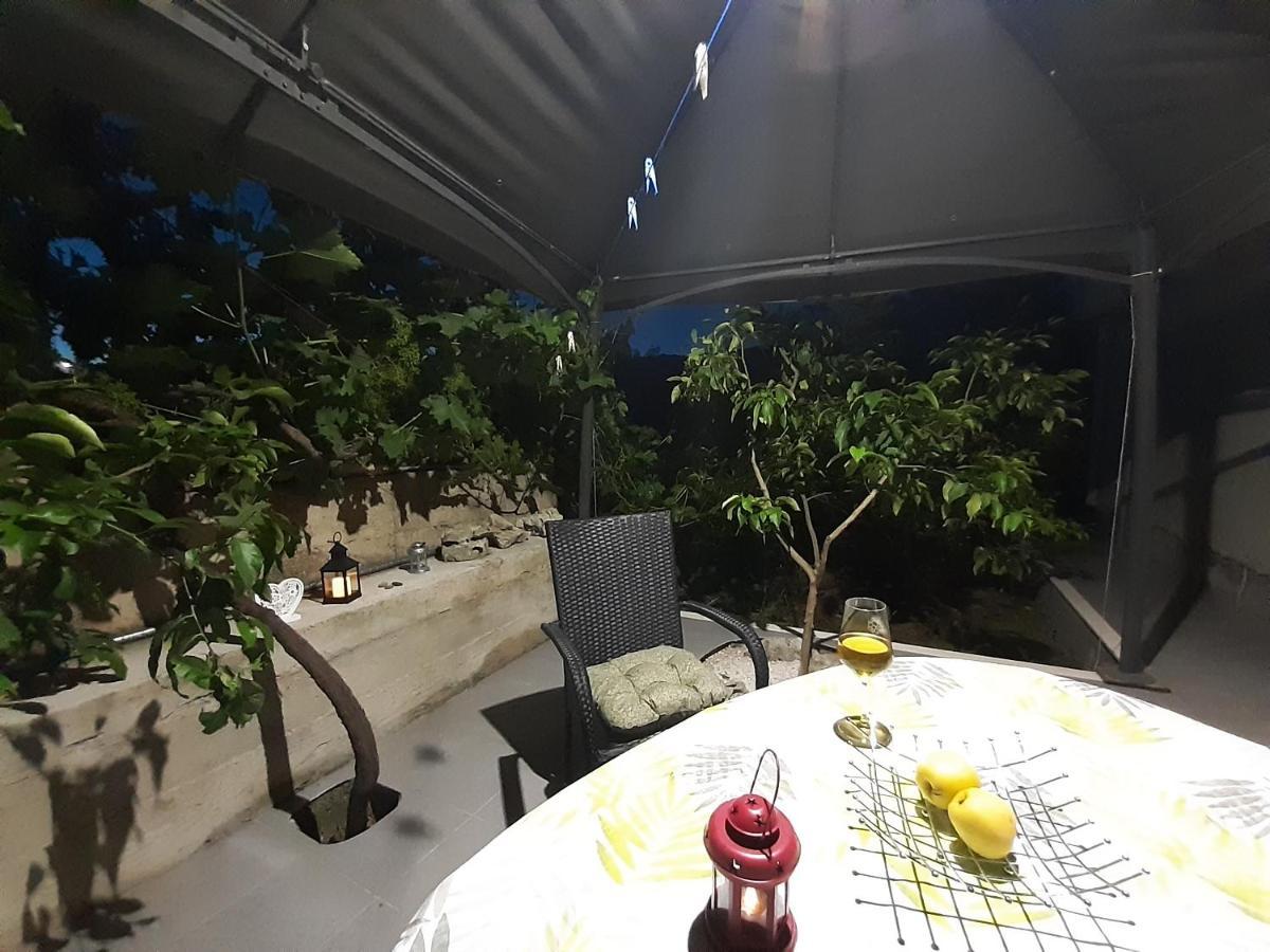 Apartments Cebalo - Ekonomija 코츌라 외부 사진