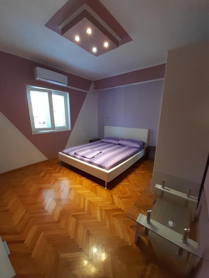 Apartments Cebalo - Ekonomija 코츌라 외부 사진
