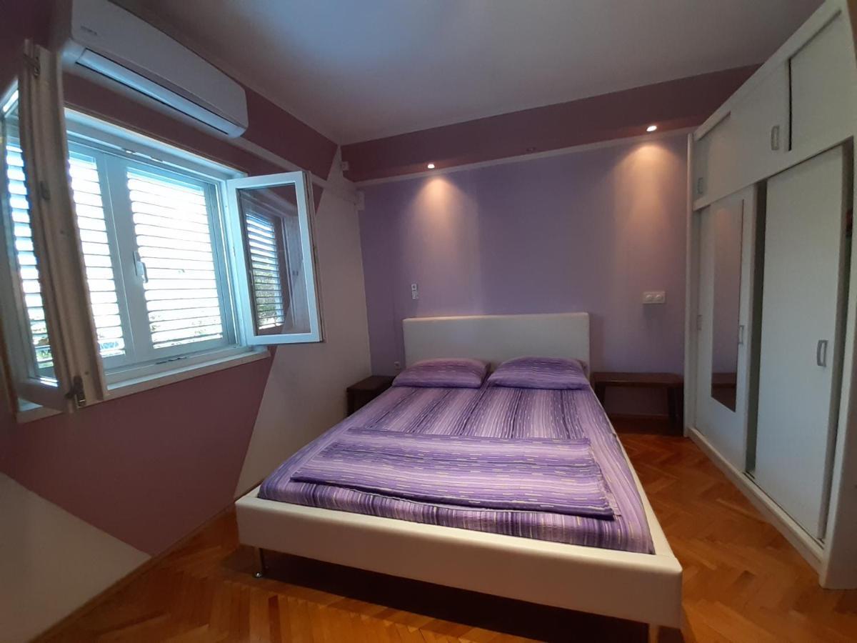 Apartments Cebalo - Ekonomija 코츌라 외부 사진