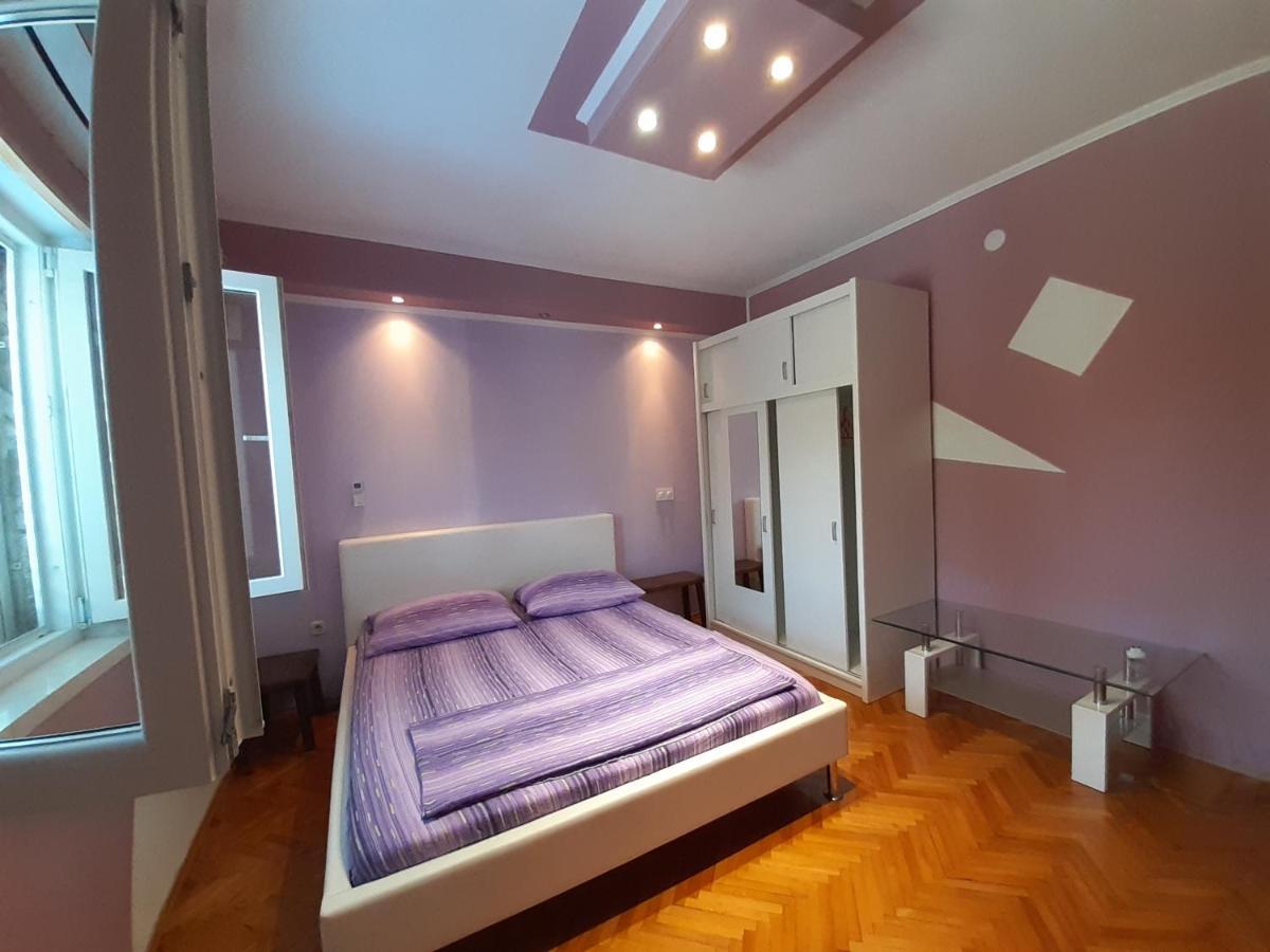 Apartments Cebalo - Ekonomija 코츌라 외부 사진