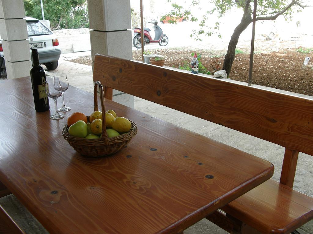 Apartments Cebalo - Ekonomija 코츌라 객실 사진
