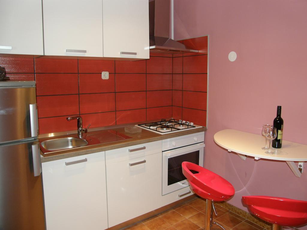 Apartments Cebalo - Ekonomija 코츌라 객실 사진